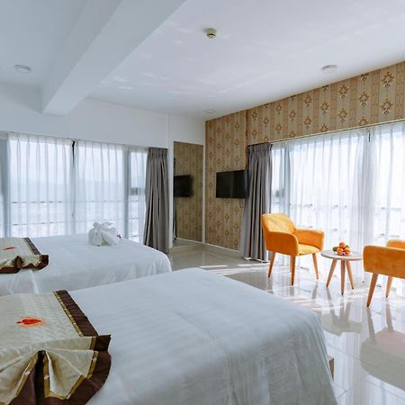 Napoleon Nha Trang Hotel מראה חיצוני תמונה