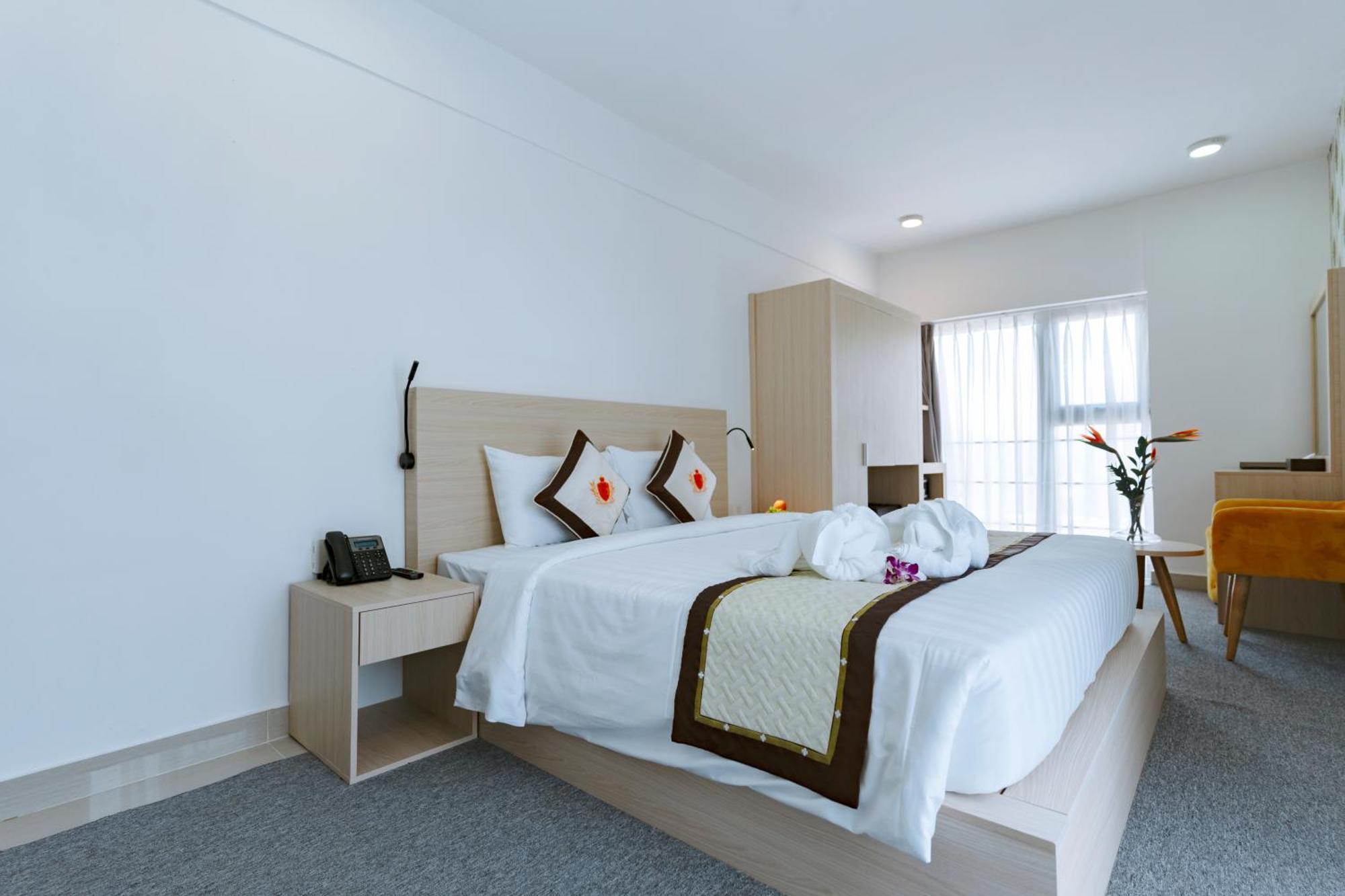 Napoleon Nha Trang Hotel מראה חיצוני תמונה